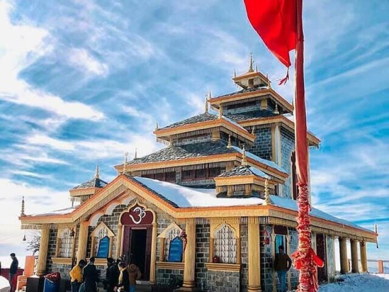 Surkanda_Devi_Mandir